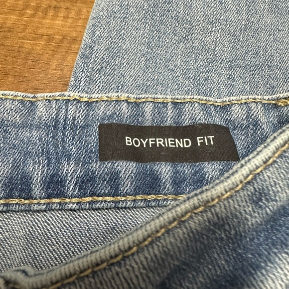 Judy Blue Light Wash Denim Jeans - Picture 6 of 6